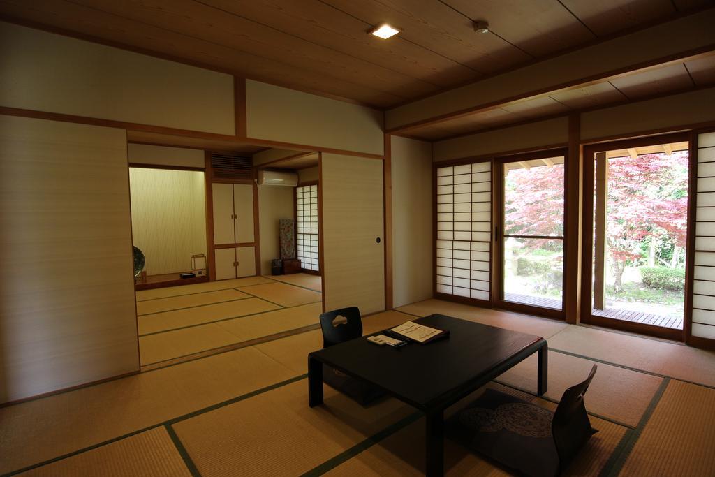 Yamaga Onsen Kazenosato Hotel Kitsuki Exterior photo